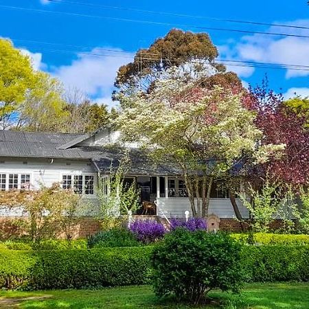The Bundanoon Guest House Bagian luar foto