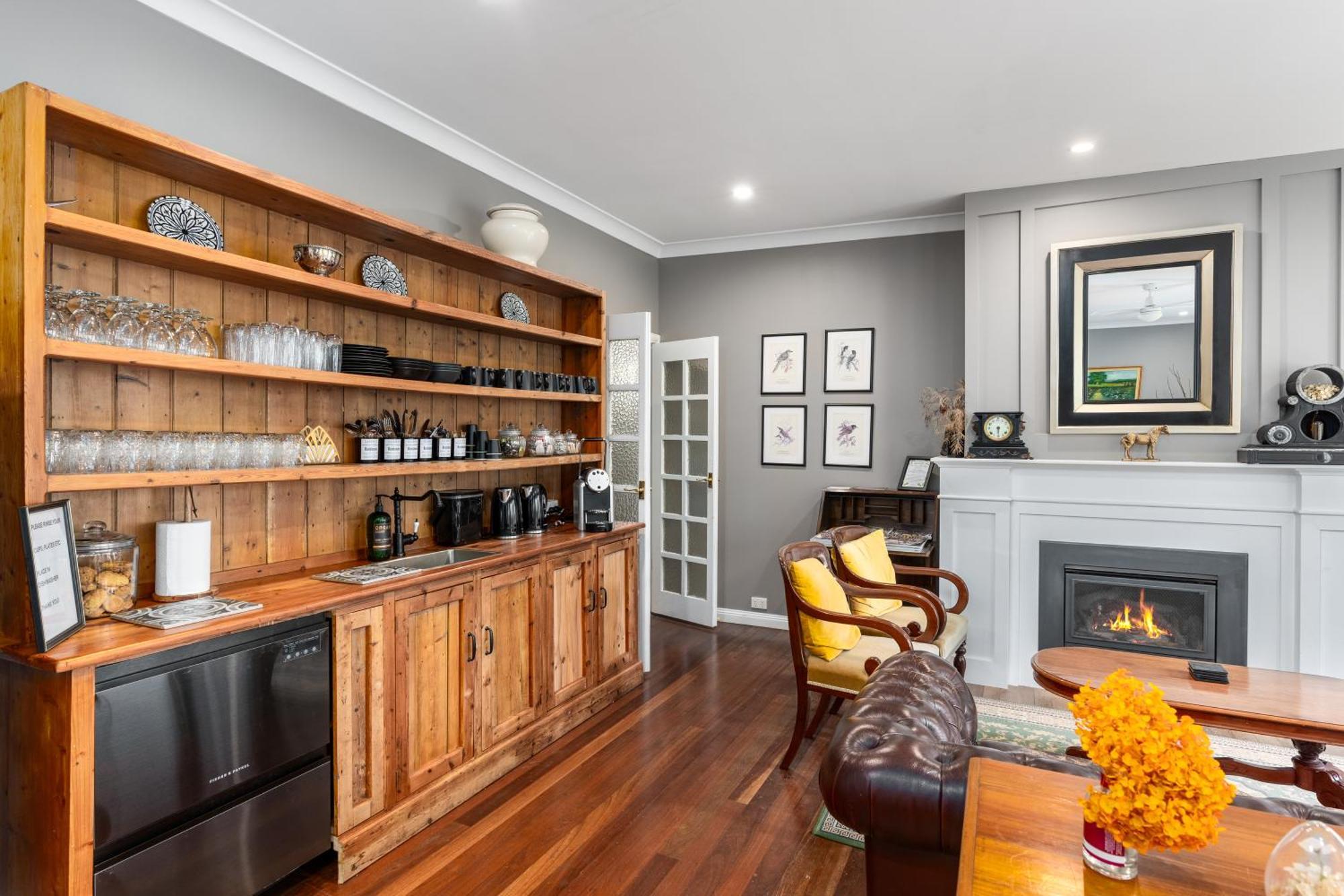 The Bundanoon Guest House Bagian luar foto
