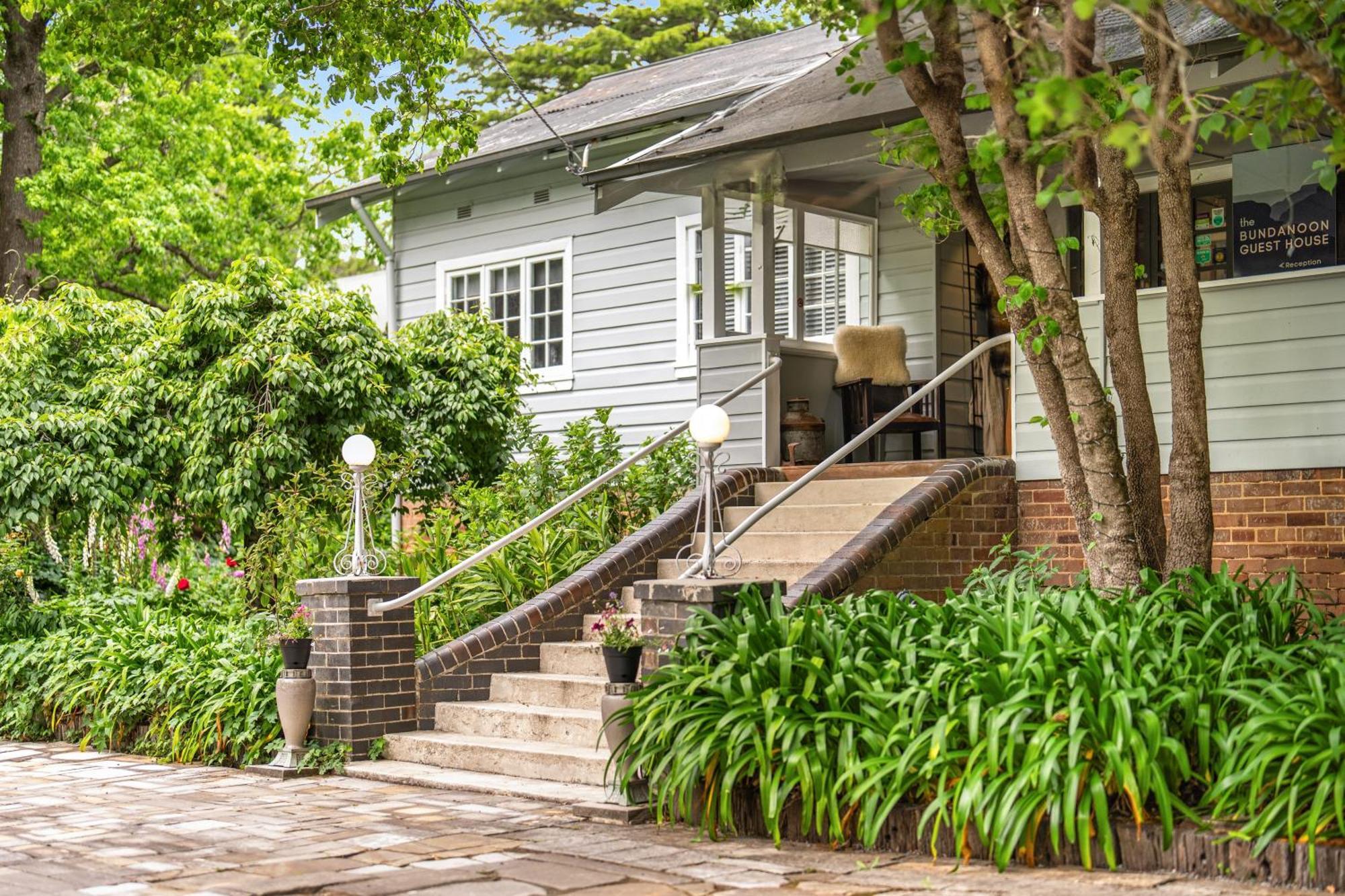 The Bundanoon Guest House Bagian luar foto