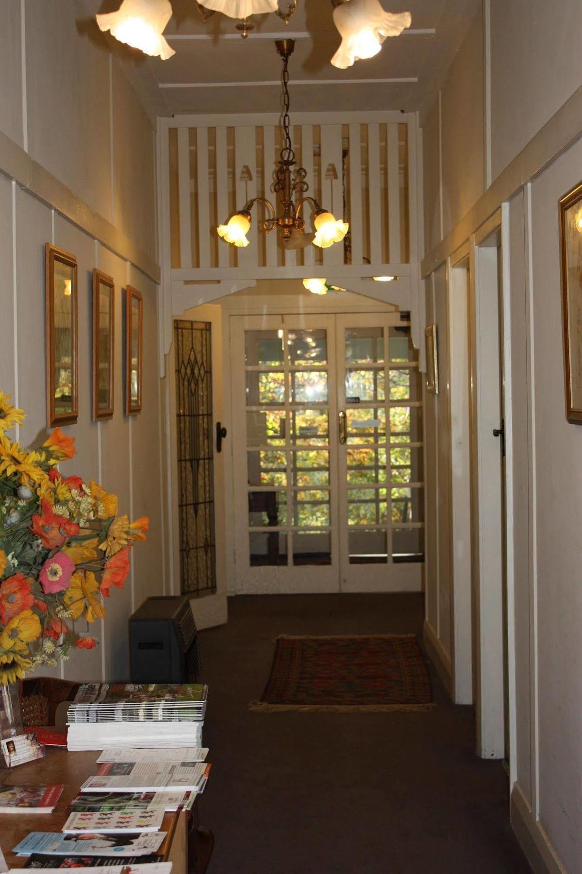 The Bundanoon Guest House Bagian luar foto